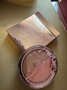 Girlactik Radiant Skin Glow Duo